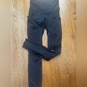 Black fast and free Lululemon Athleta workout Leggings tights running pockets 0
